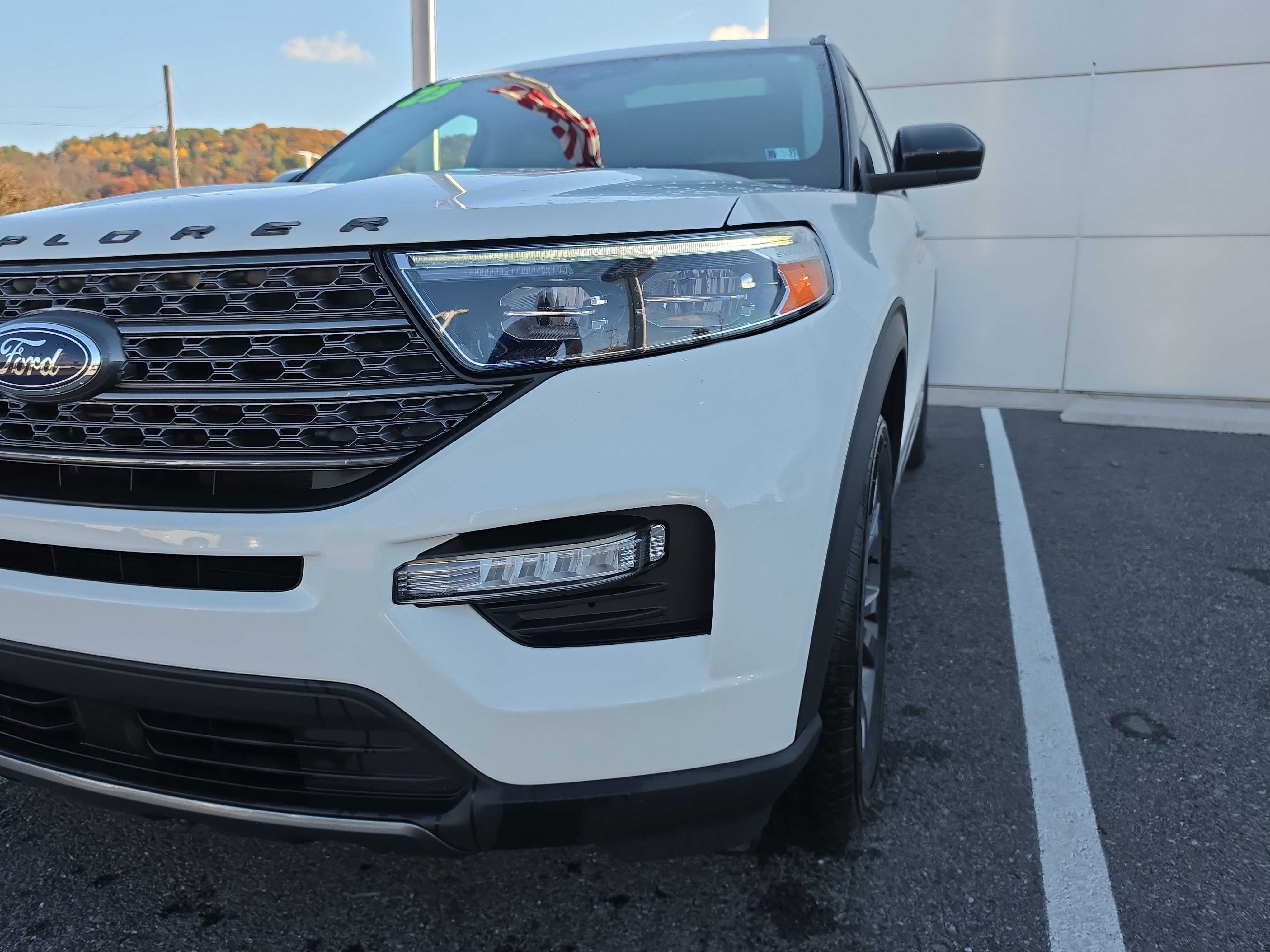 Used 2023 Ford Explorer XLT w/ Equipment Group 202A AWD/4WD image 10