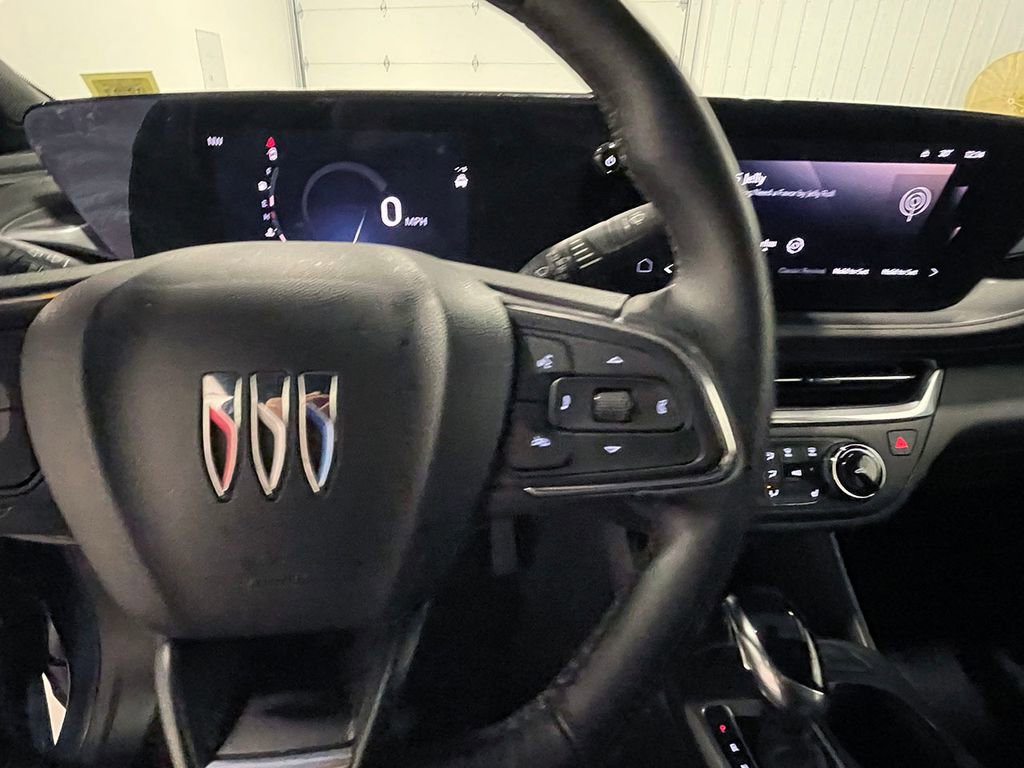 Used 2024 Buick Envista Preferred w/ Convenience I Package image 35