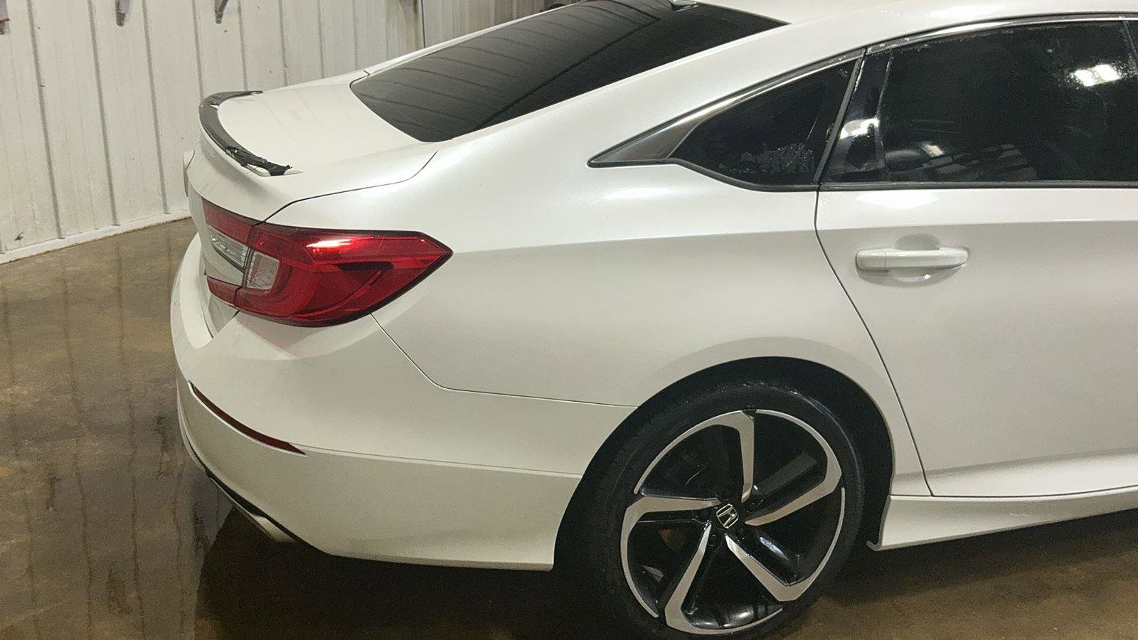 Used 2019 Honda Accord Sport image 6