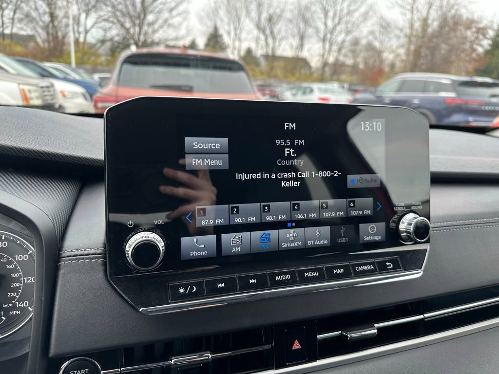 Used 2024 Mitsubishi Outlander SE image 22