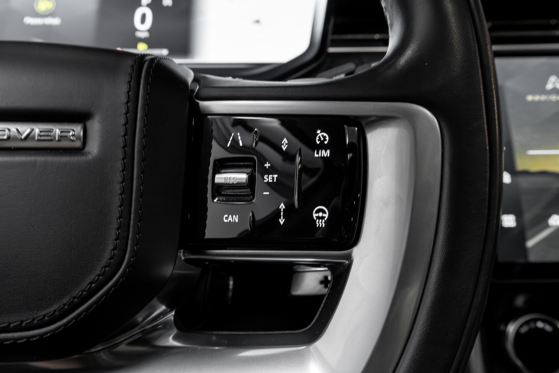 Used 2023 Land Rover Range Rover Long Wheelbase Autobiography image 15