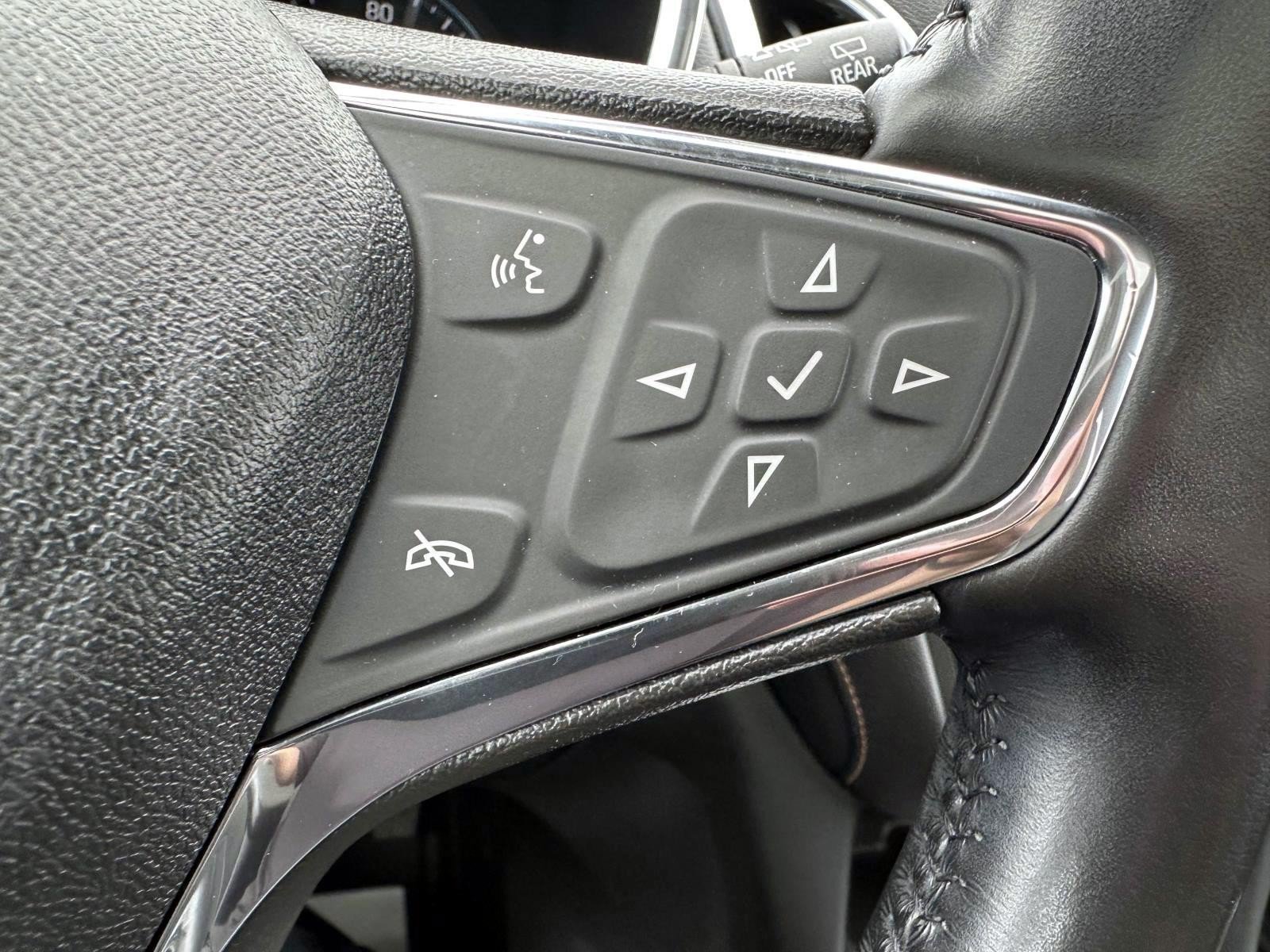 Used 2021 Chevrolet Equinox Premier AWD/4WD image 19