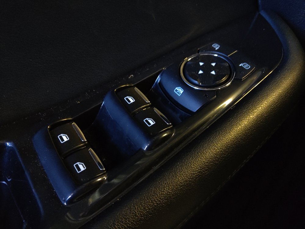 Used 2020 Ford Edge SEL w/ Convenience Package FWD image 27
