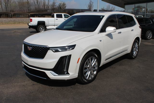 Used 2021 Cadillac XT6 Premium Luxury image 2