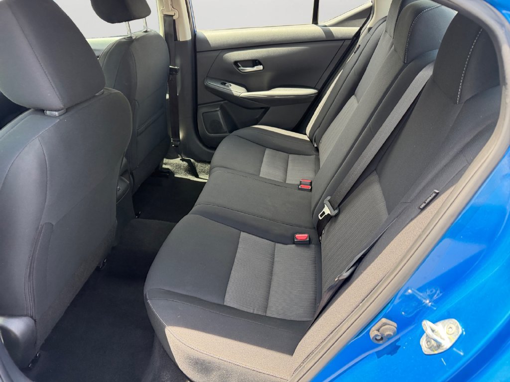 Used 2023 Nissan Sentra SV FWD image 15