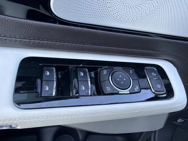 Used 2024 Lincoln Aviator Black Label AWD/4WD image 12