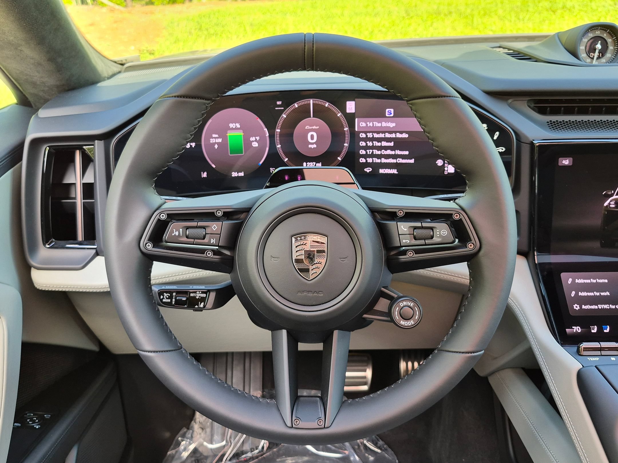 New 2026 Porsche Cayenne Turbo Electric AWD/4WD image 8