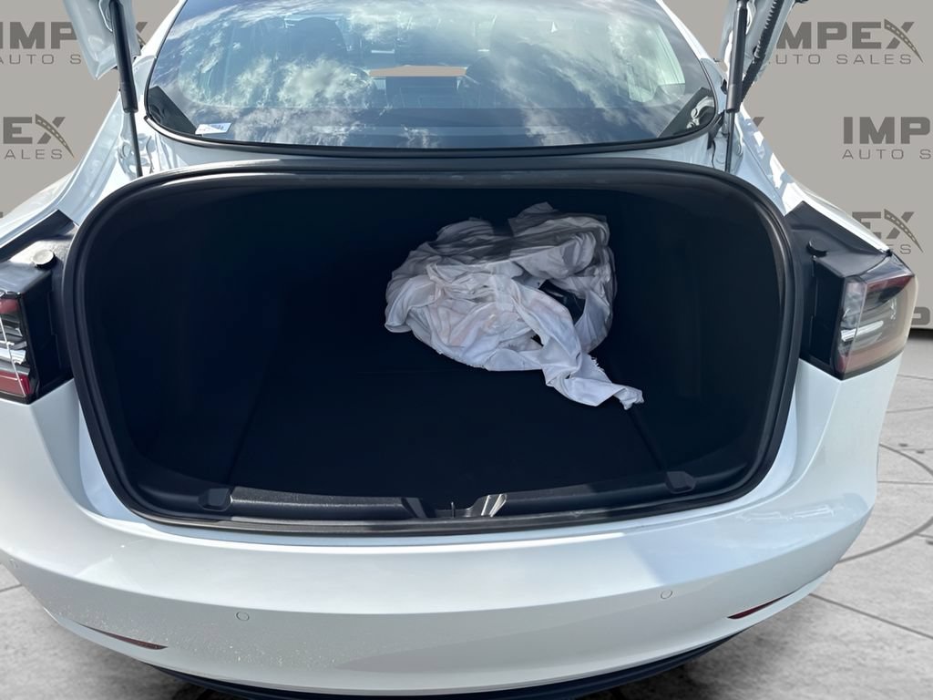 Used 2020 Tesla Model 3 Long Range AWD/4WD image 30
