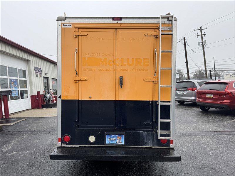 Used 2016 GMC Savana 3500 CUTAWAY G3500 image 7