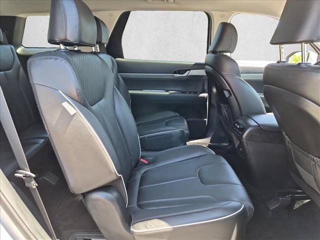 Used 2024 Hyundai Palisade SEL FWD image 20