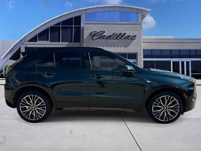 Certified 2024 Cadillac XT4 Sport FWD image 4