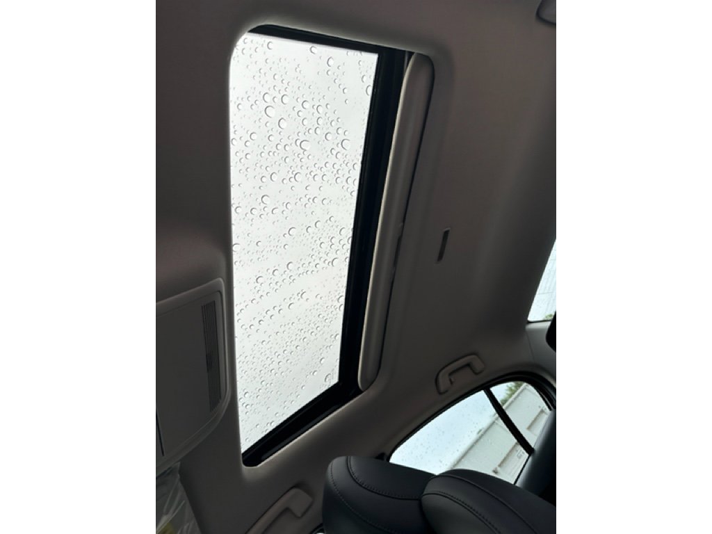 Used 2025 MAZDA MAZDA3 s image 24