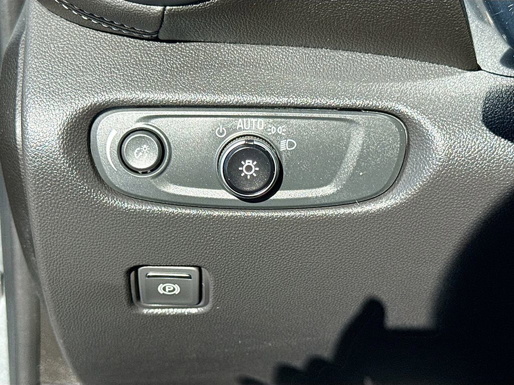 Used 2023 Chevrolet Blazer LT w/ Convenience Package image 25