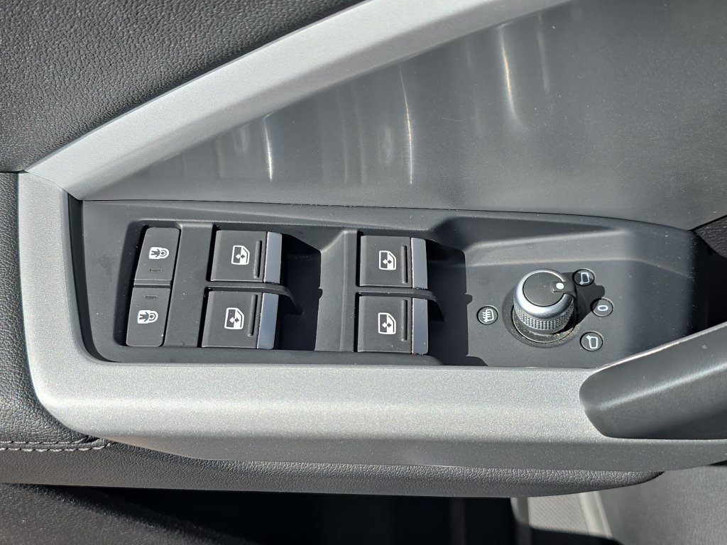 Certified 2022 Audi Q3 2.0T Premium AWD/4WD image 23