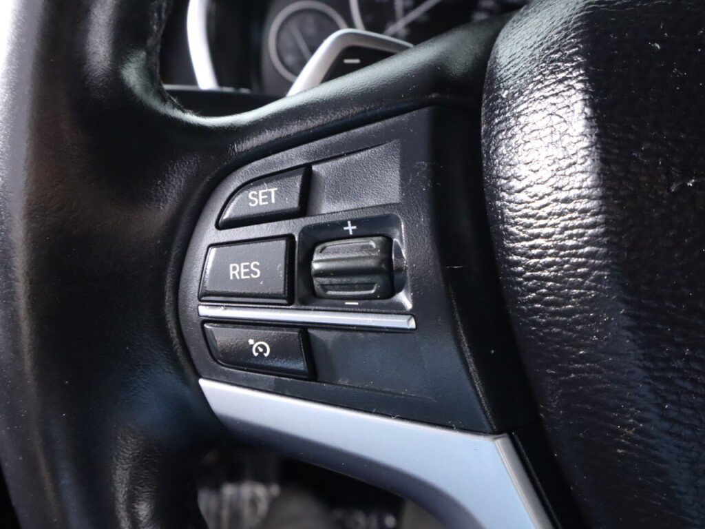 Used 2018 BMW X5 xDrive35i w/ M Sport Package AWD/4WD image 12