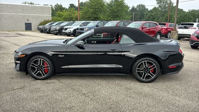 Used 2022 Ford Mustang GT Premium w/ Equipment Group 401A RWD image 3