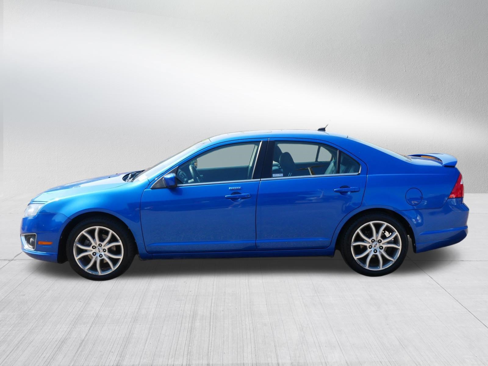 Used 2011 Ford Fusion SEL w/ 301A Rapid Spec Order Code FWD image 4