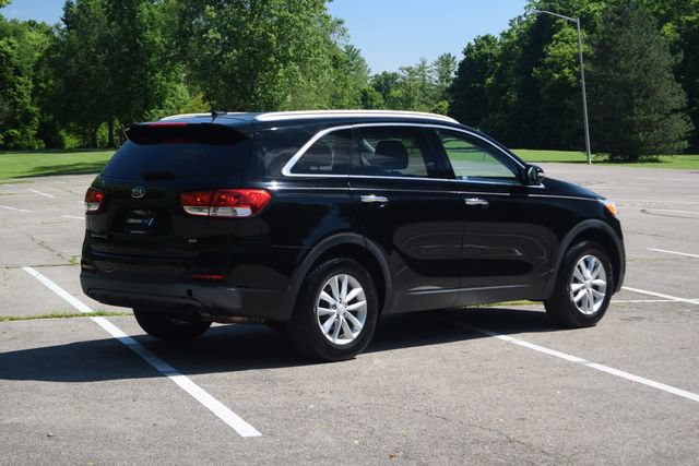 Used 2017 Kia Sorento FWD image 24