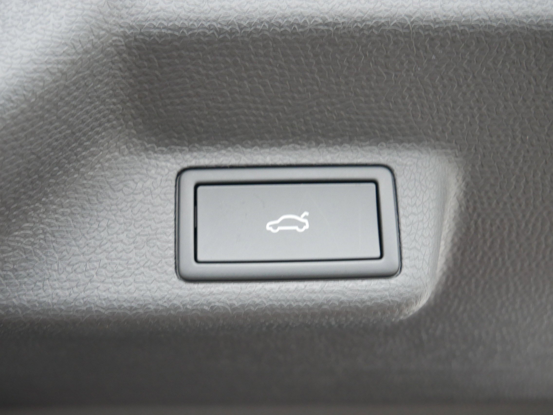 New 2025 Volkswagen ID. Buzz Pro S Plus image 6