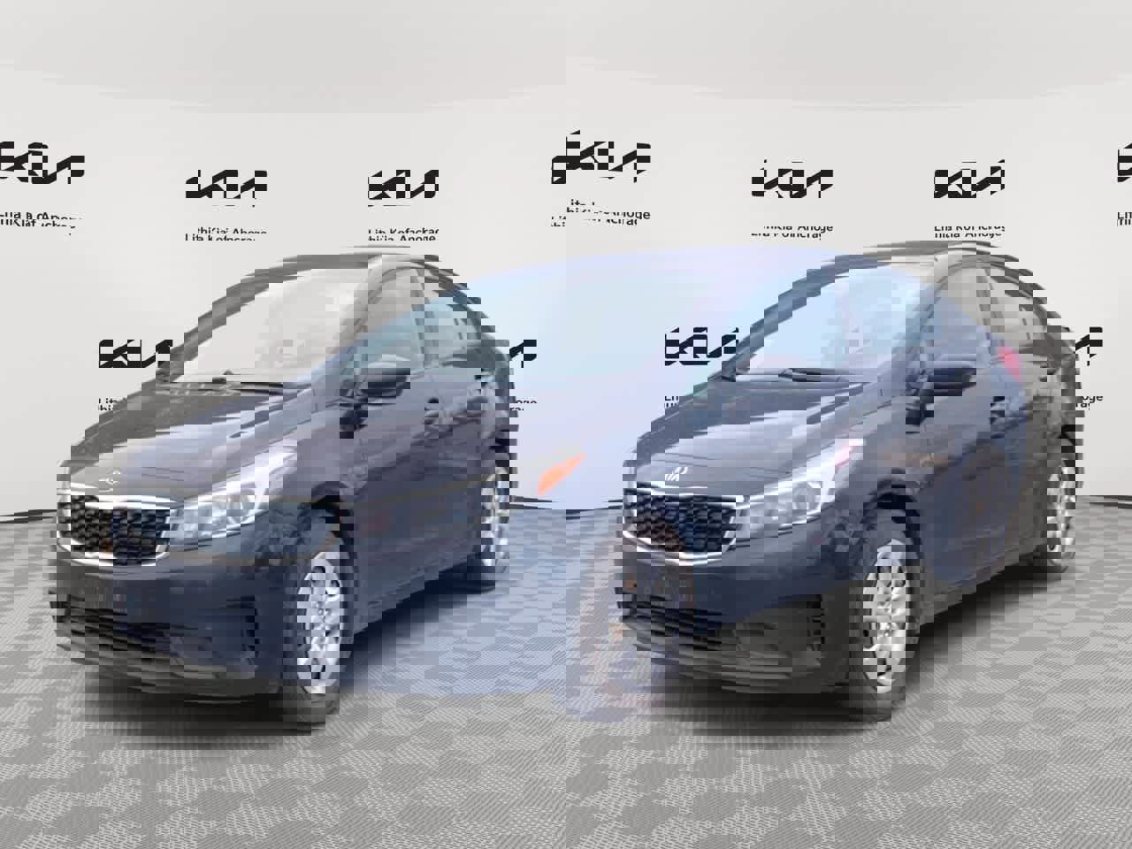 Used 2018 Kia Forte LX image 1