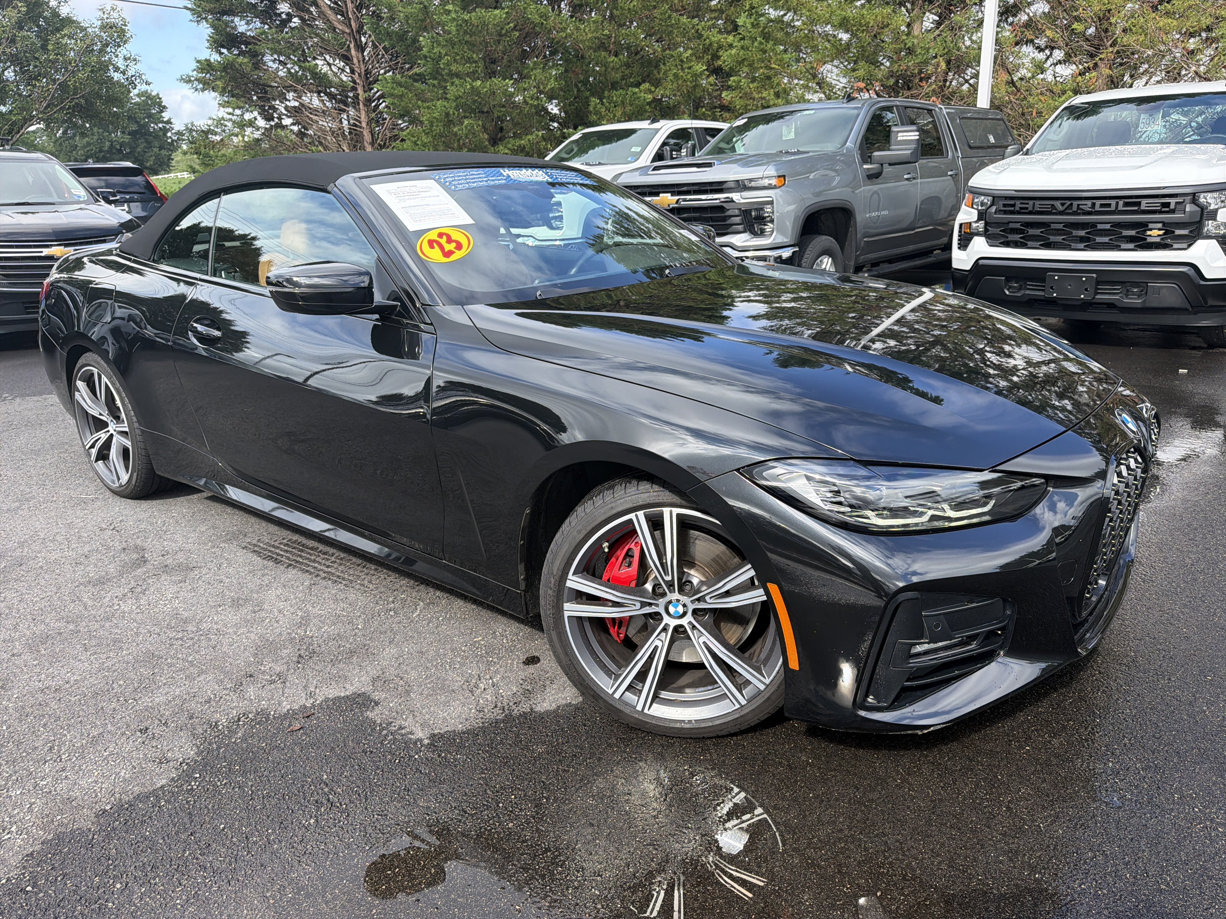 Used 2023 BMW 430i xDrive Convertible w/ M Sport Package AWD/4WD image 2