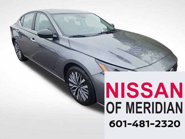 Used 2024 Nissan Altima 2.5 SV image 7