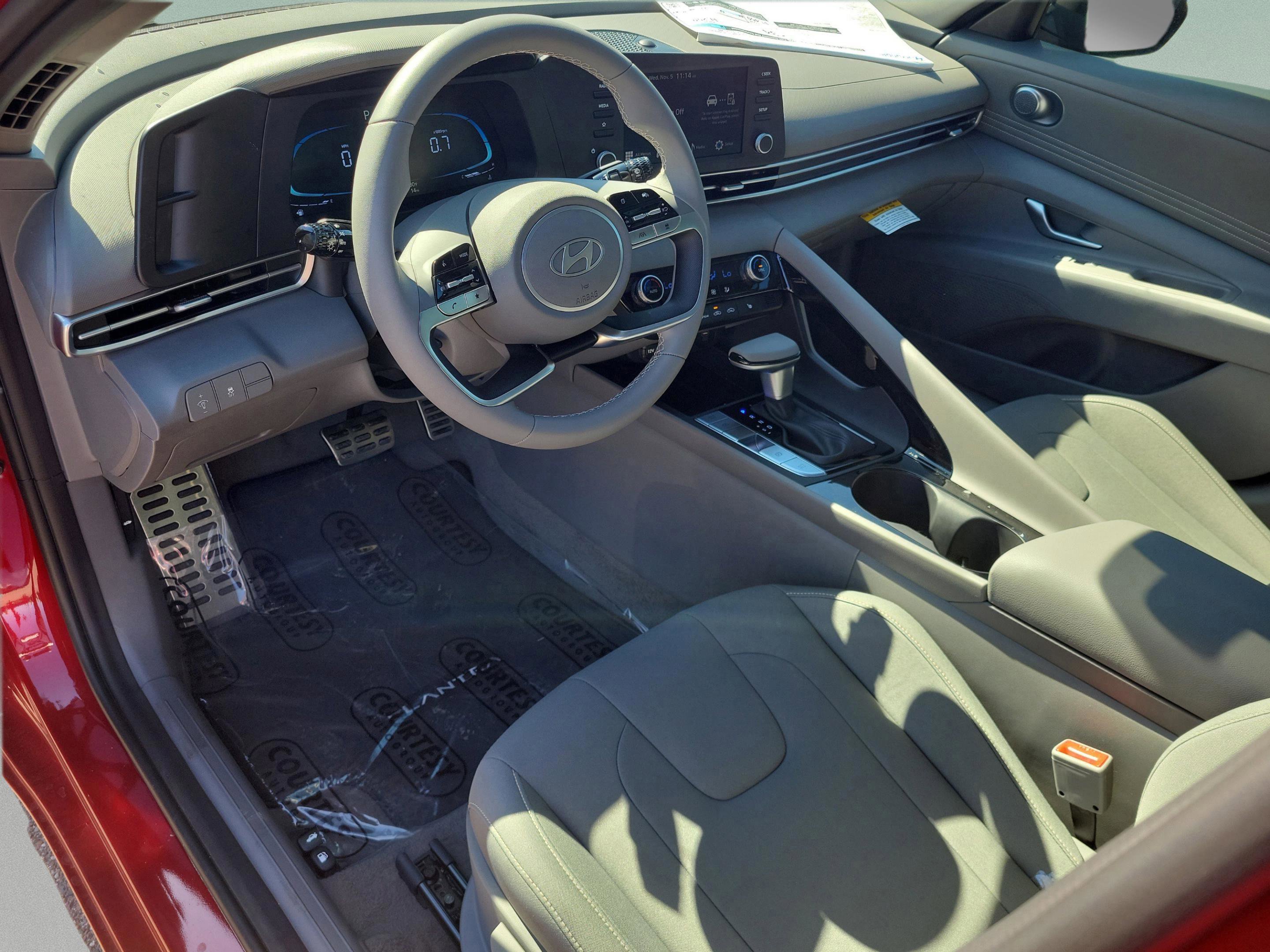 New 2026 Hyundai Elantra SEL Sport image 21