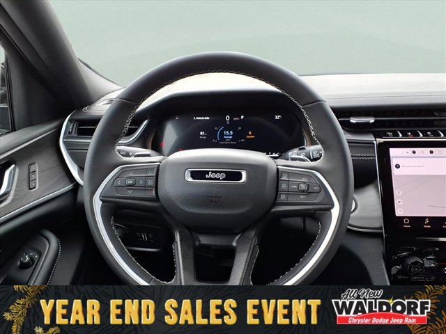 New 2025 Jeep Grand Cherokee Limited image 11