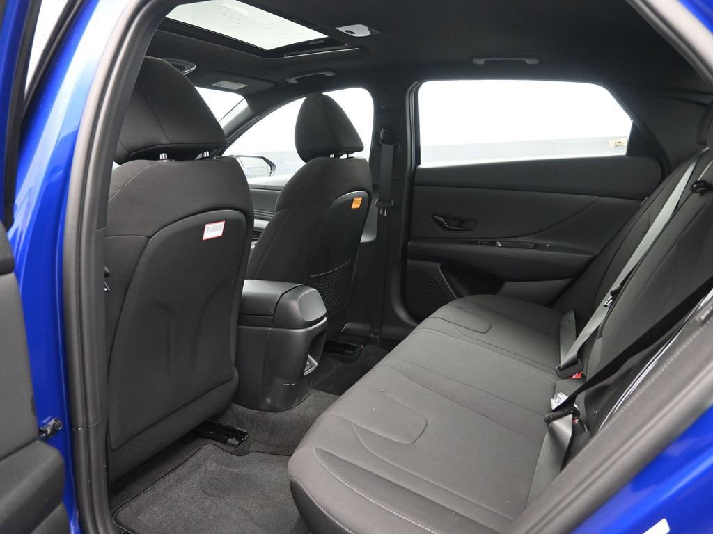 New 2026 Hyundai Elantra SEL Sport Premium FWD image 28