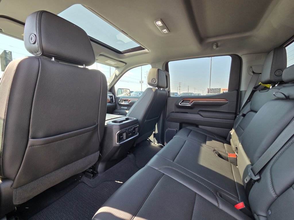 Used 2023 GMC Sierra 1500 Denali w/ Denali Reserve Package image 27