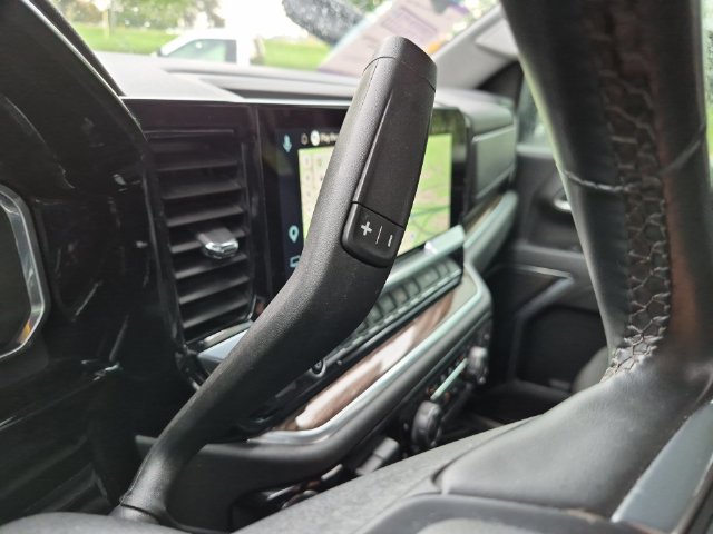 Used 2025 Chevrolet Silverado 2500 LT w/ Convenience Package AWD/4WD image 18