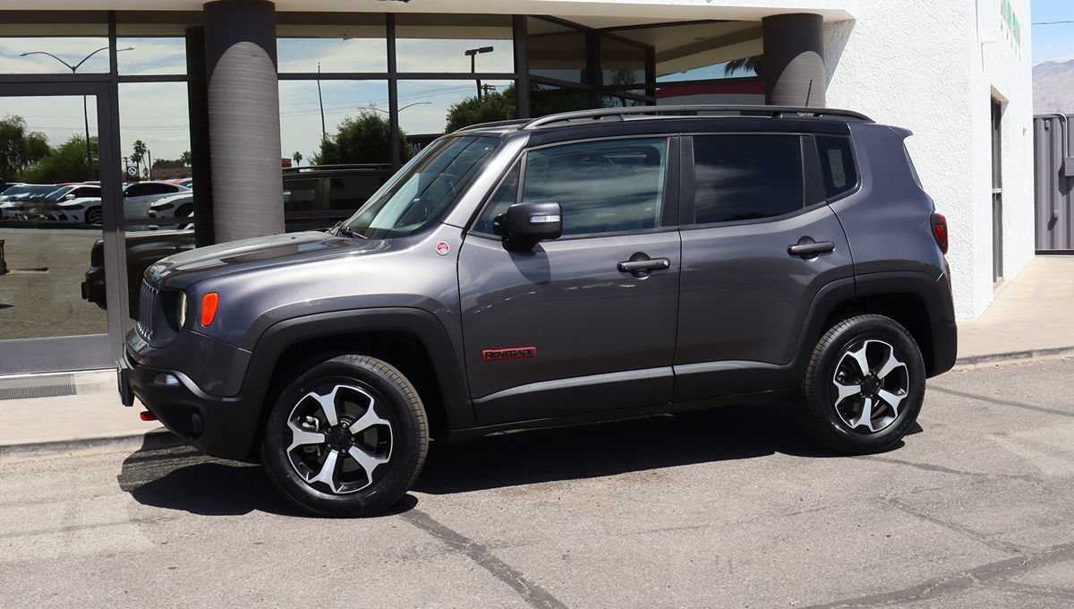 Used 2019 Jeep Renegade Trailhawk AWD/4WD image 4