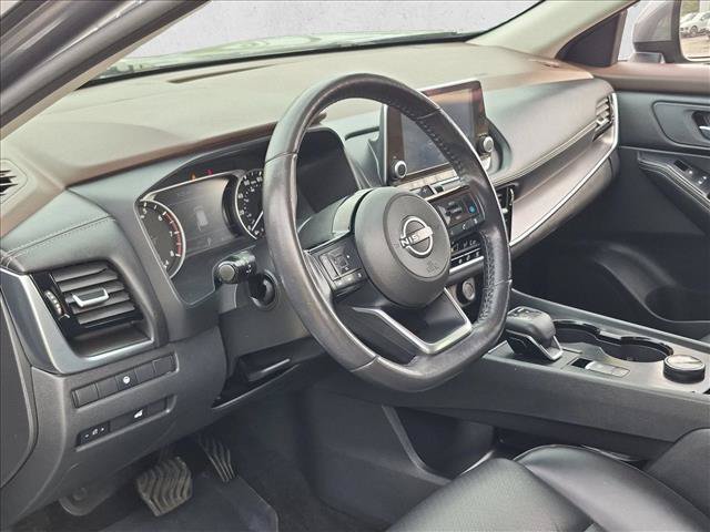 Used 2023 Nissan Rogue SV w/ SV Premium Package AWD/4WD image 10