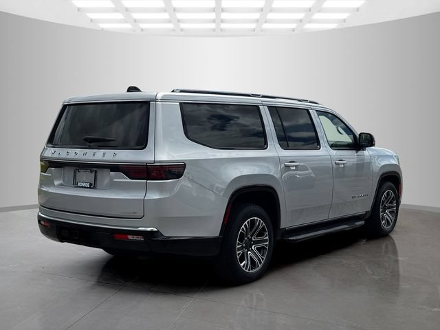 Certified 2024 Jeep Wagoneer L Series II w/ Flexible Seating Group AWD/4WD image 7