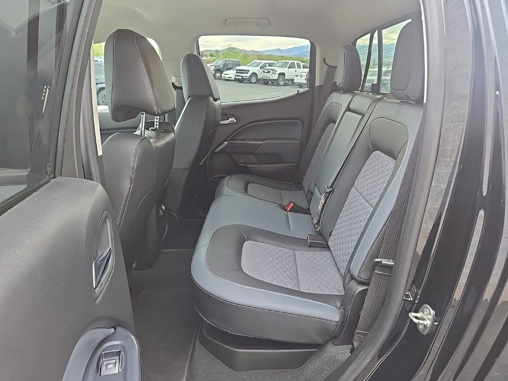 Used 2021 Chevrolet Colorado Z71 AWD/4WD image 39