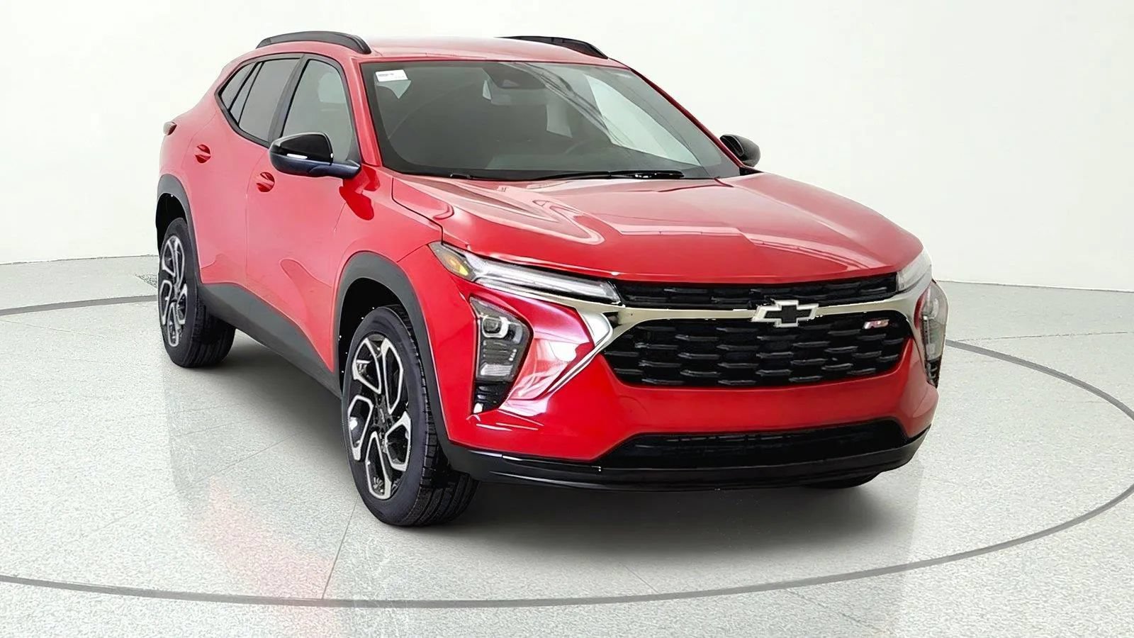New 2026 Chevrolet Trax RS w/ Driver Confidence Package FWD image 2