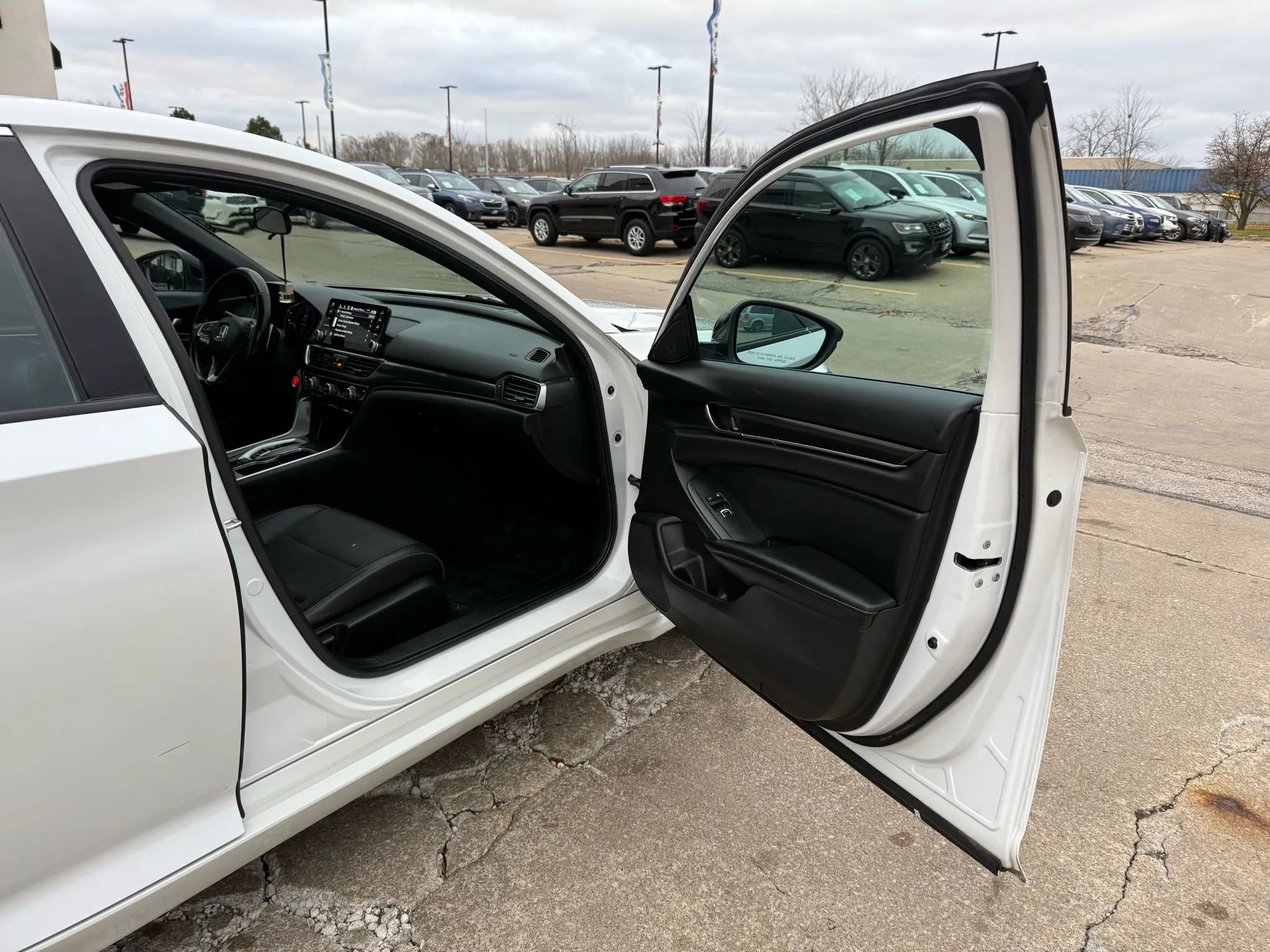 Used 2022 Honda Accord Sport image 24