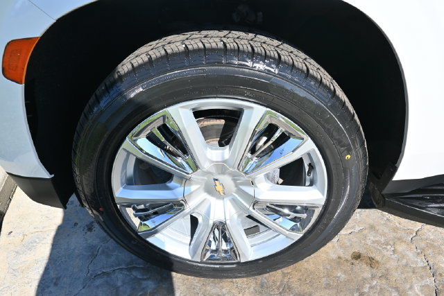 Used 2022 Chevrolet Tahoe High Country AWD/4WD image 10