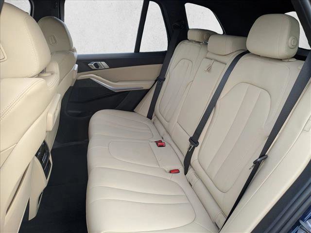 Used 2022 BMW X5 xDrive40i w/ Climate Comfort Package image 20