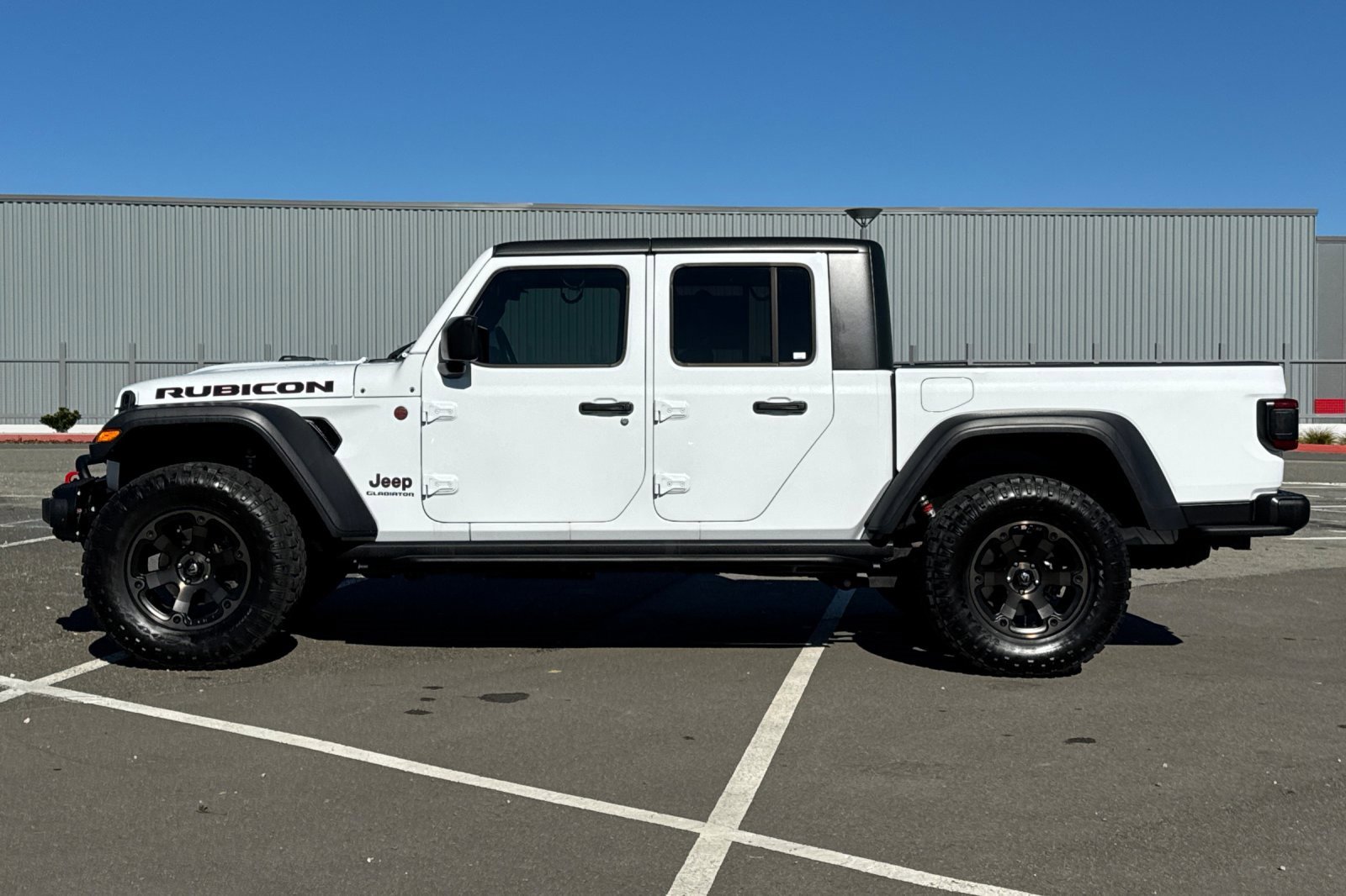 Used 2020 Jeep Gladiator Rubicon image 6
