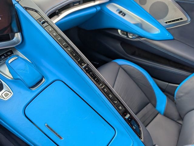Used 2022 Chevrolet Corvette Stingray Premium Conv w/ Z51 Performance Package image 24