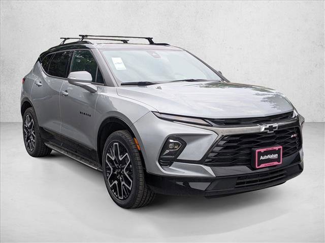 New 2025 Chevrolet Blazer RS w/ LPO, 'HIT The Road' Package FWD image 6