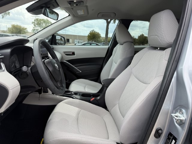 Used 2024 Toyota Corolla Cross L FWD image 21