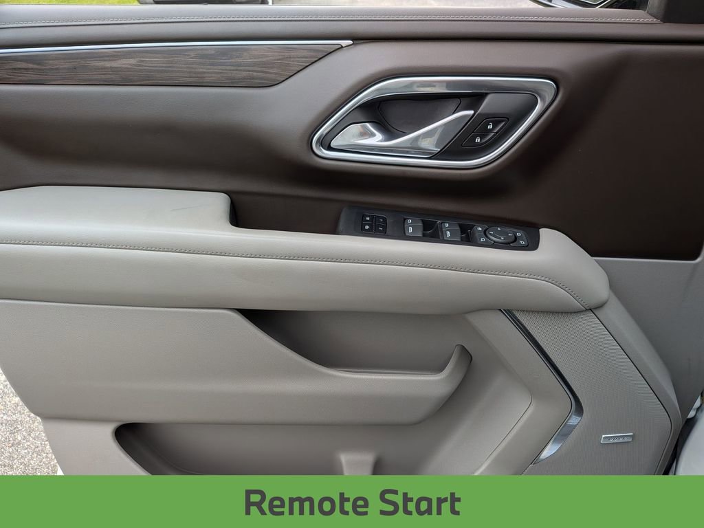 Used 2023 Chevrolet Suburban Z71 w/ Luxury Package image 15