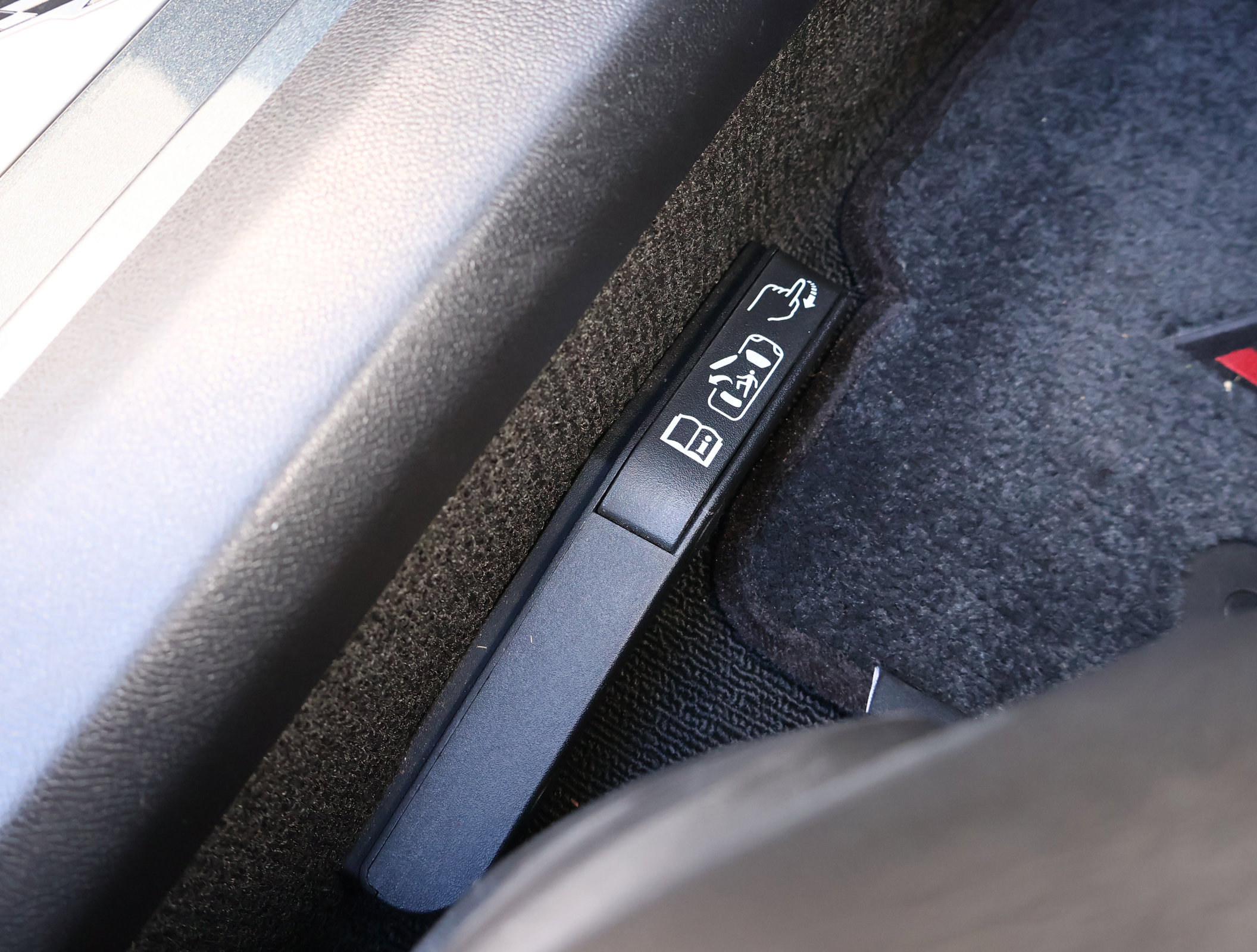 Used 2019 Chevrolet Corvette Grand Sport image 11