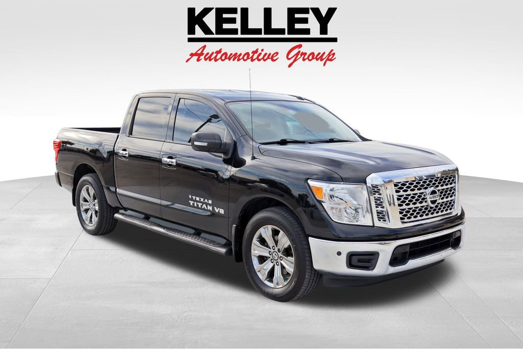 Used 2018 Nissan Titan SV w/ SV Convenience Package