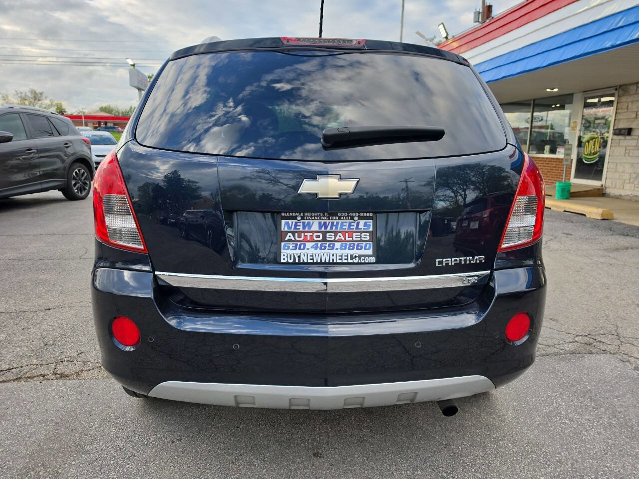 Used 2014 Chevrolet Captiva Sport LTZ FWD image 18