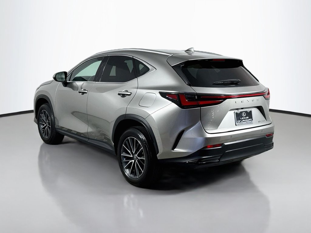 Certified 2025 Lexus NX 250 FWD w/ Accessory Package (Z1) image 7