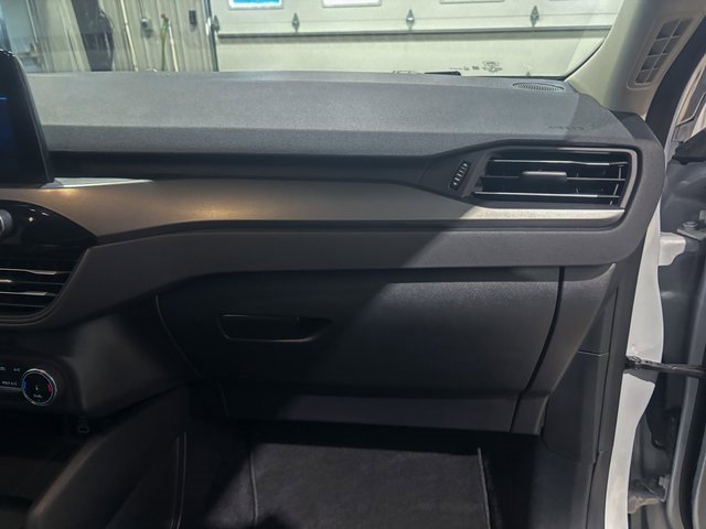 Used 2025 Ford Escape Active image 29