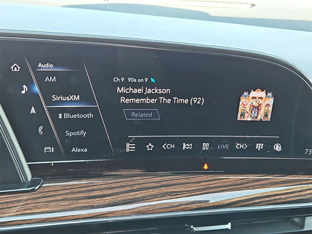 Certified 2021 Cadillac Escalade ESV Premium Luxury image 15